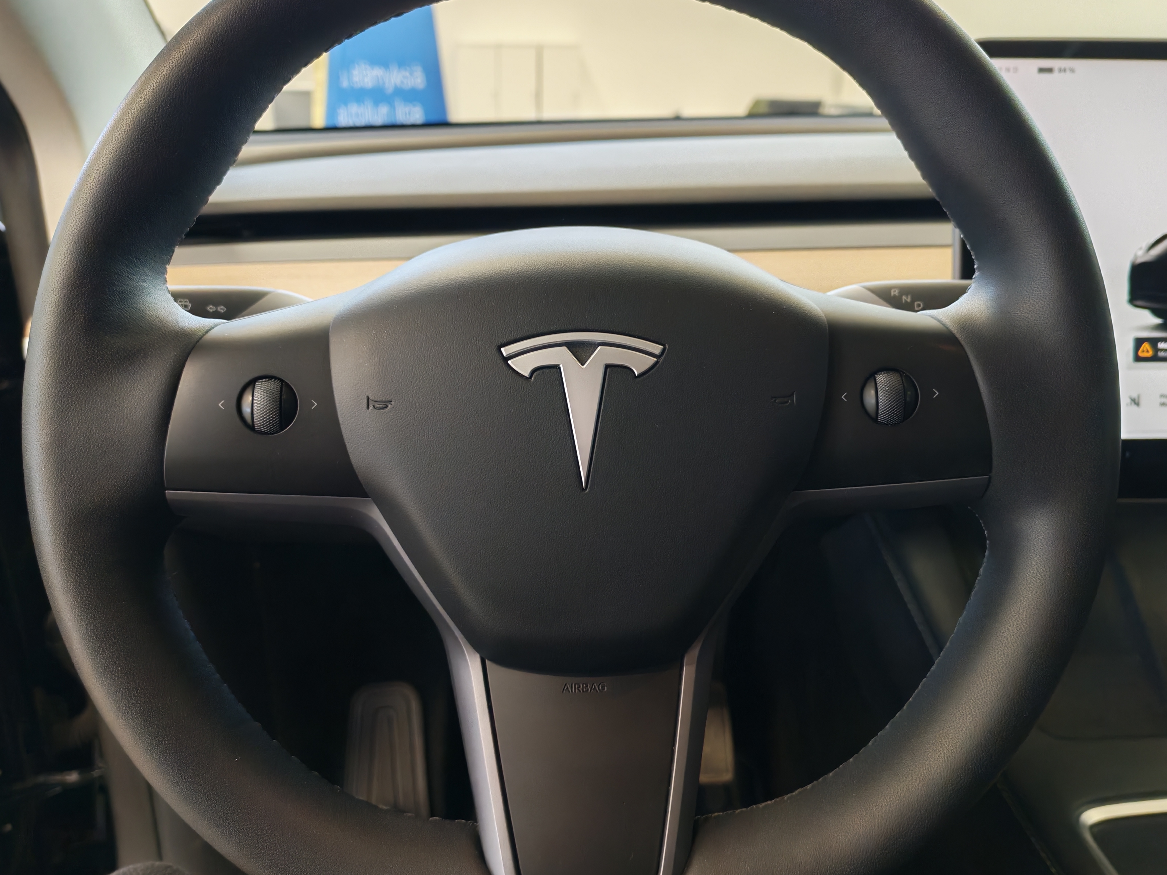Tesla Model Y Long Range 2023, bild 7/22