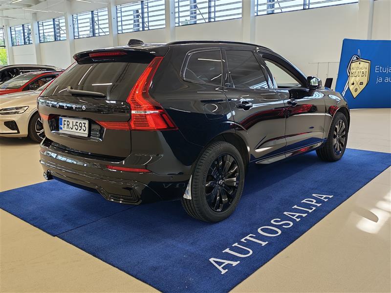 Volvo XC60 T8 AWD Long Range Plus Dark 2023, kuva 4/25