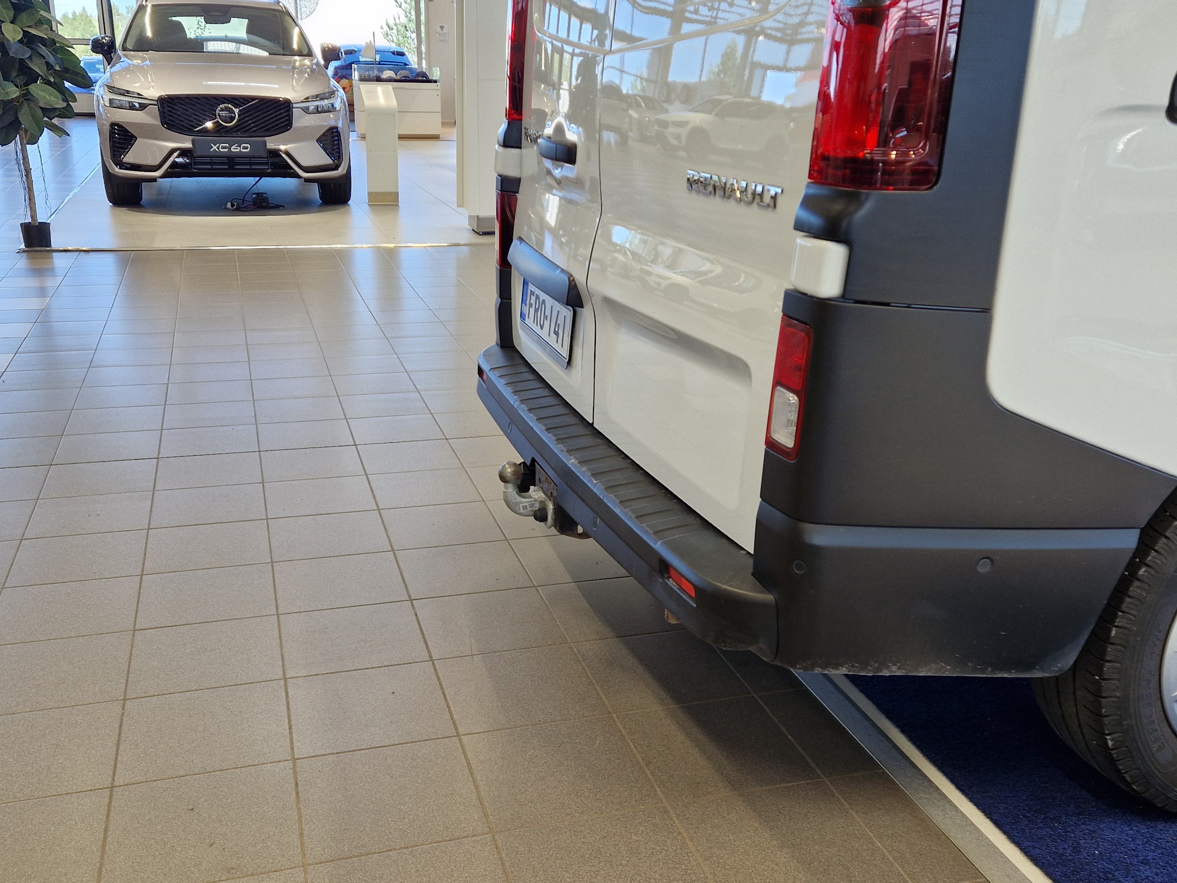Renault Trafic 2023, kuva 3/17