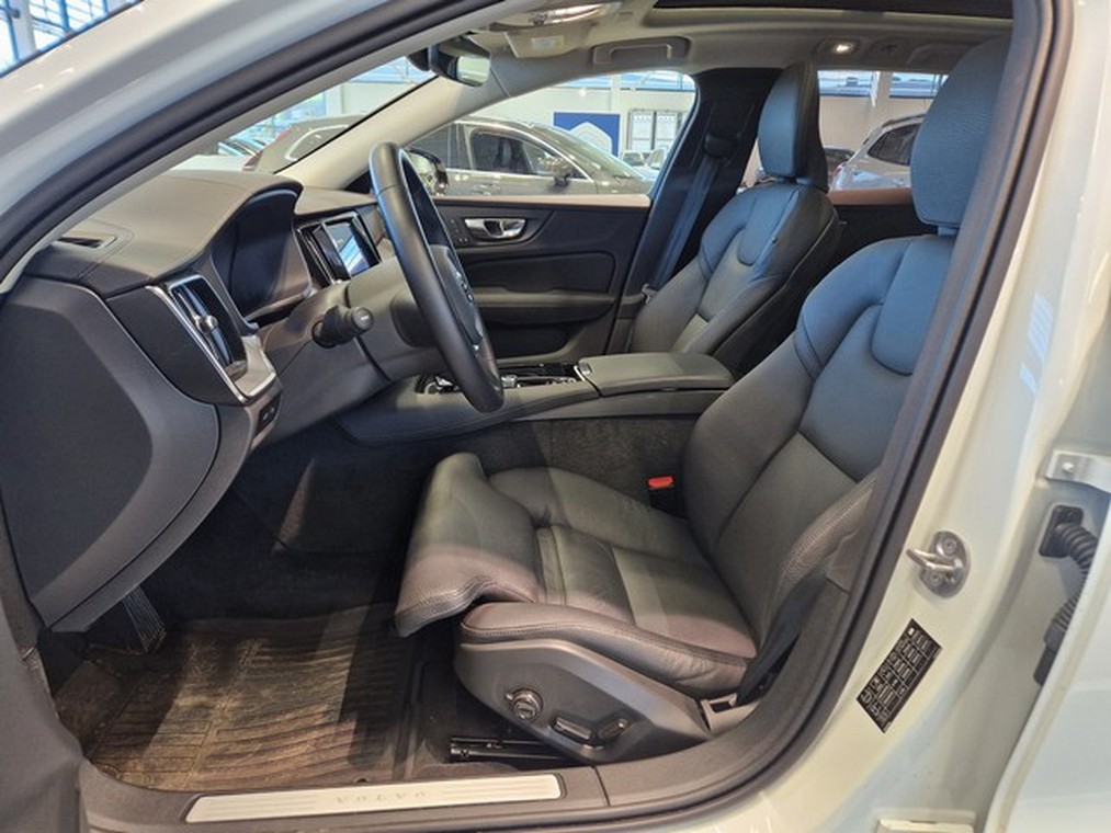Volvo V60 T8 AWD LONG RANGE ULTRA DARK AUT