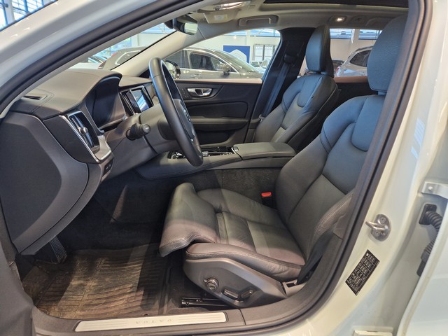 Volvo V60 T8 AWD LONG RANGE ULTRA DARK AUT