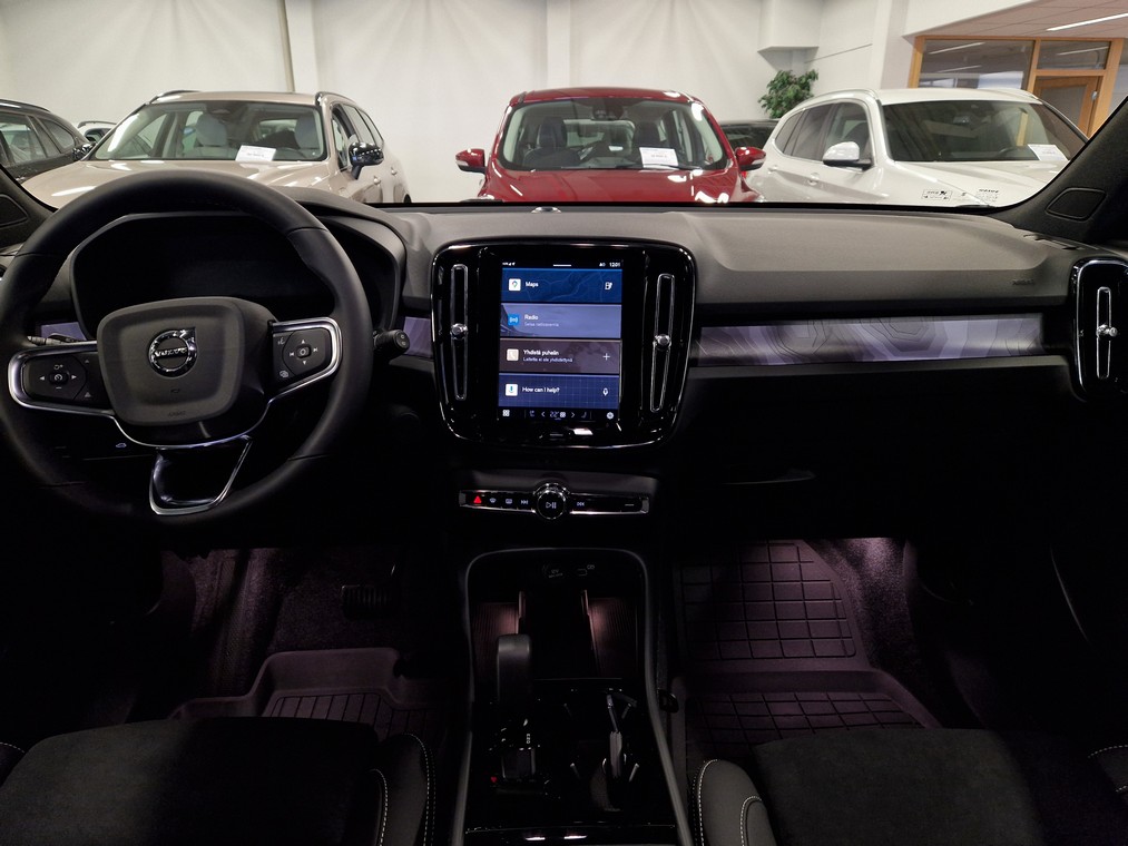 Volvo EX40 2025, kuva 7/15