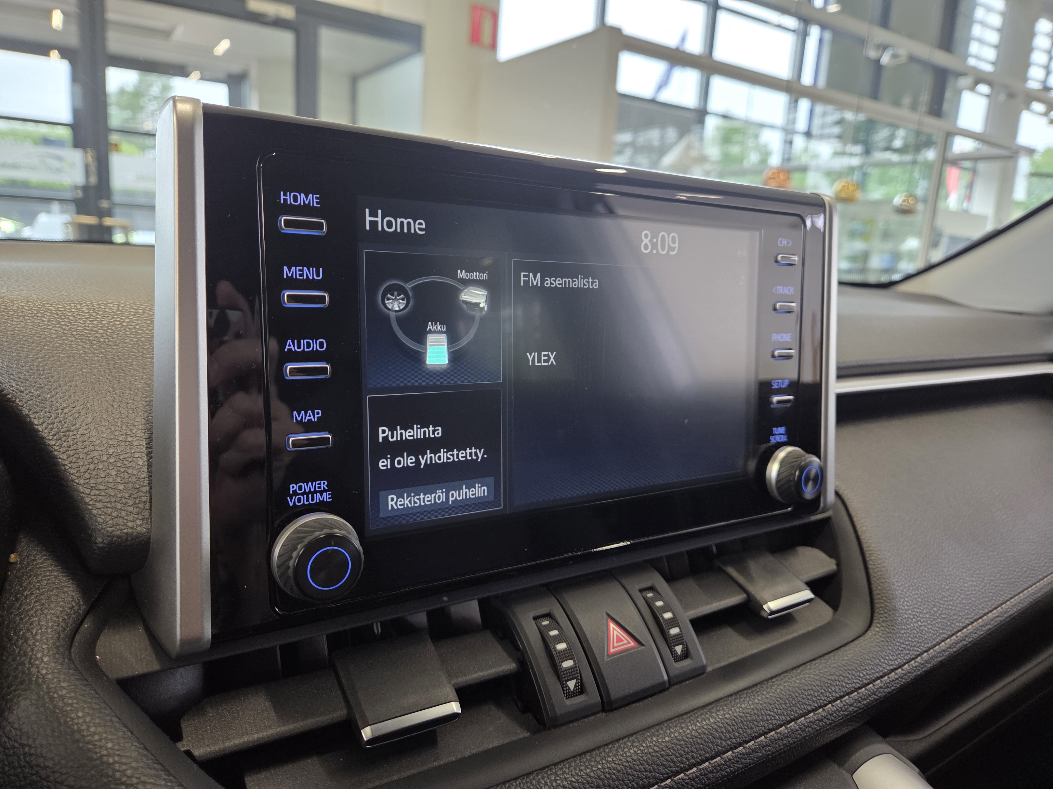 Toyota RAV4 2,5 HYBRID BUSINESS TAKUU 12KK/20TKM