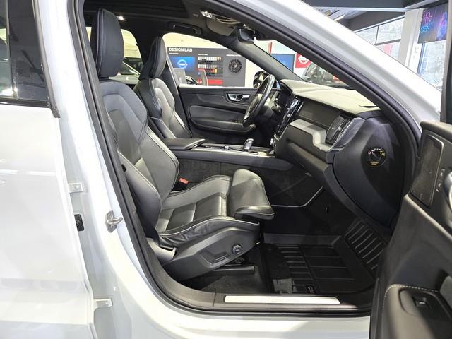Volvo XC60 T8 TWE AWD BUSINESS R-DESIGN TAKUU 12KK/20TKM