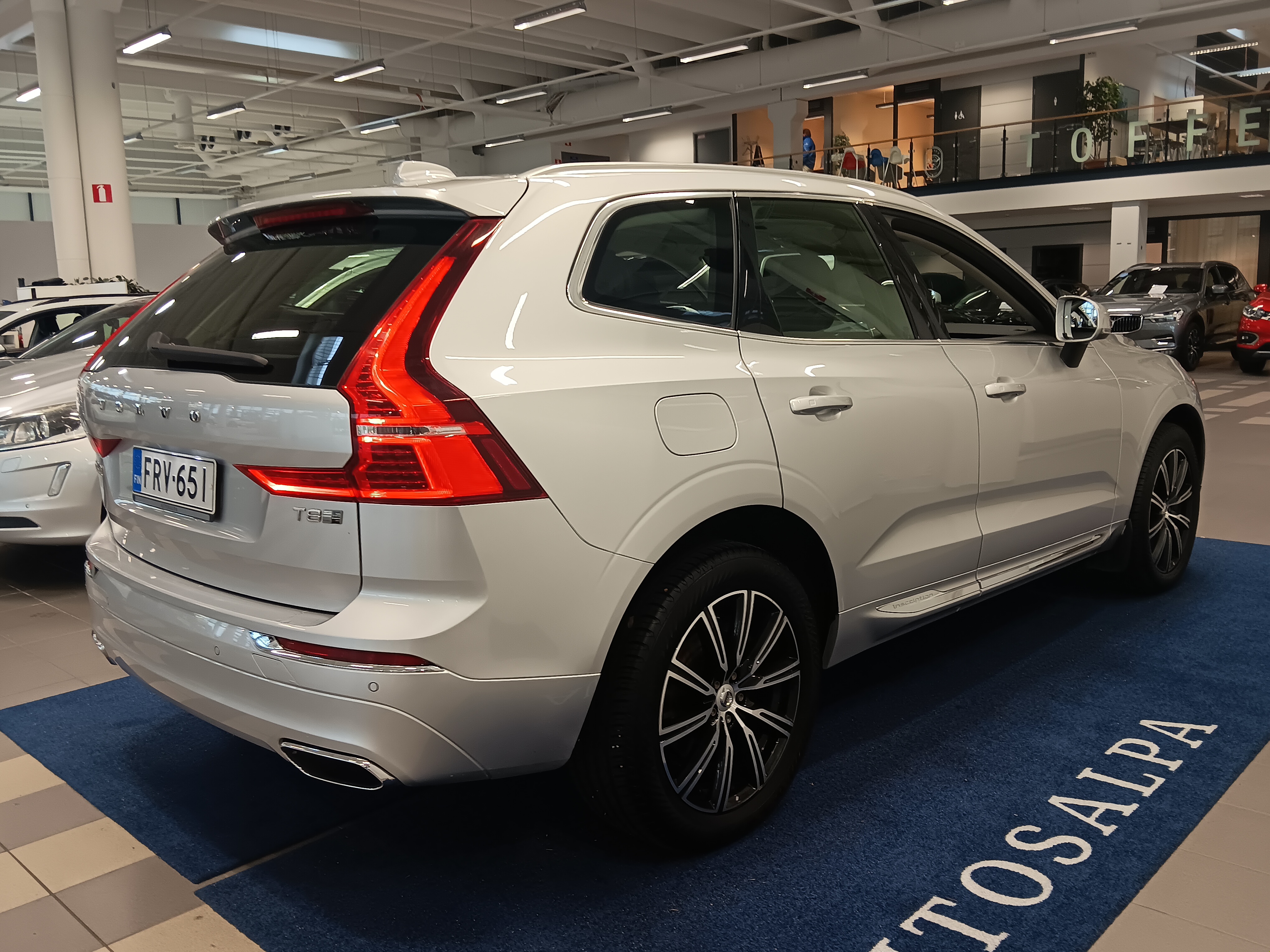 Volvo XC60 T8 TwE AWD Inscription 2020, kuva 3/22
