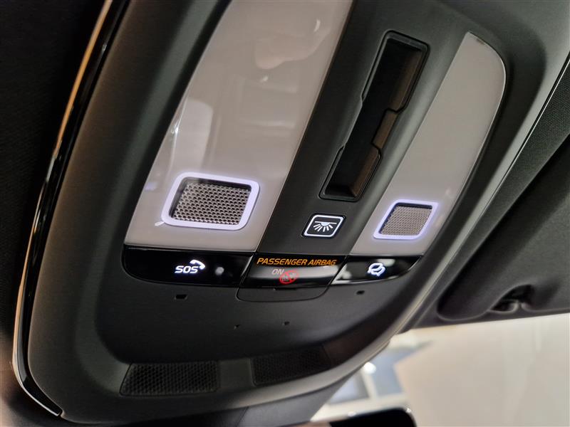 Volvo XC60 T8 AWD LONG RANGE HIGH PERFORMANCE PLUS DARK AUT