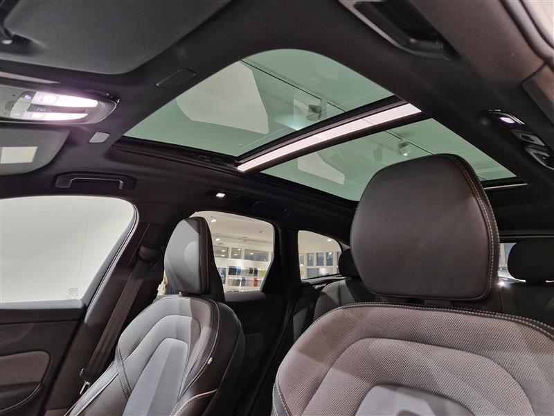 Volvo XC60 T8 AWD LONG RANGE HIGH PERFORMANCE PLUS DARK AUT