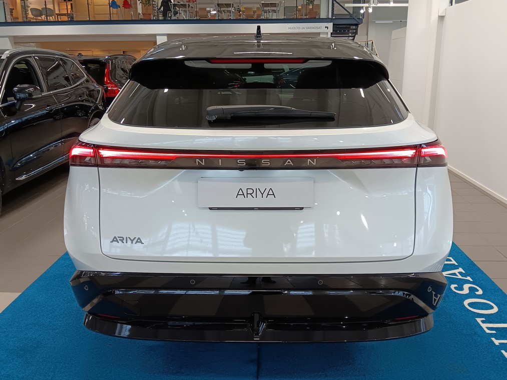 Nissan ARIYA 63KWH EVOLVE 2WD