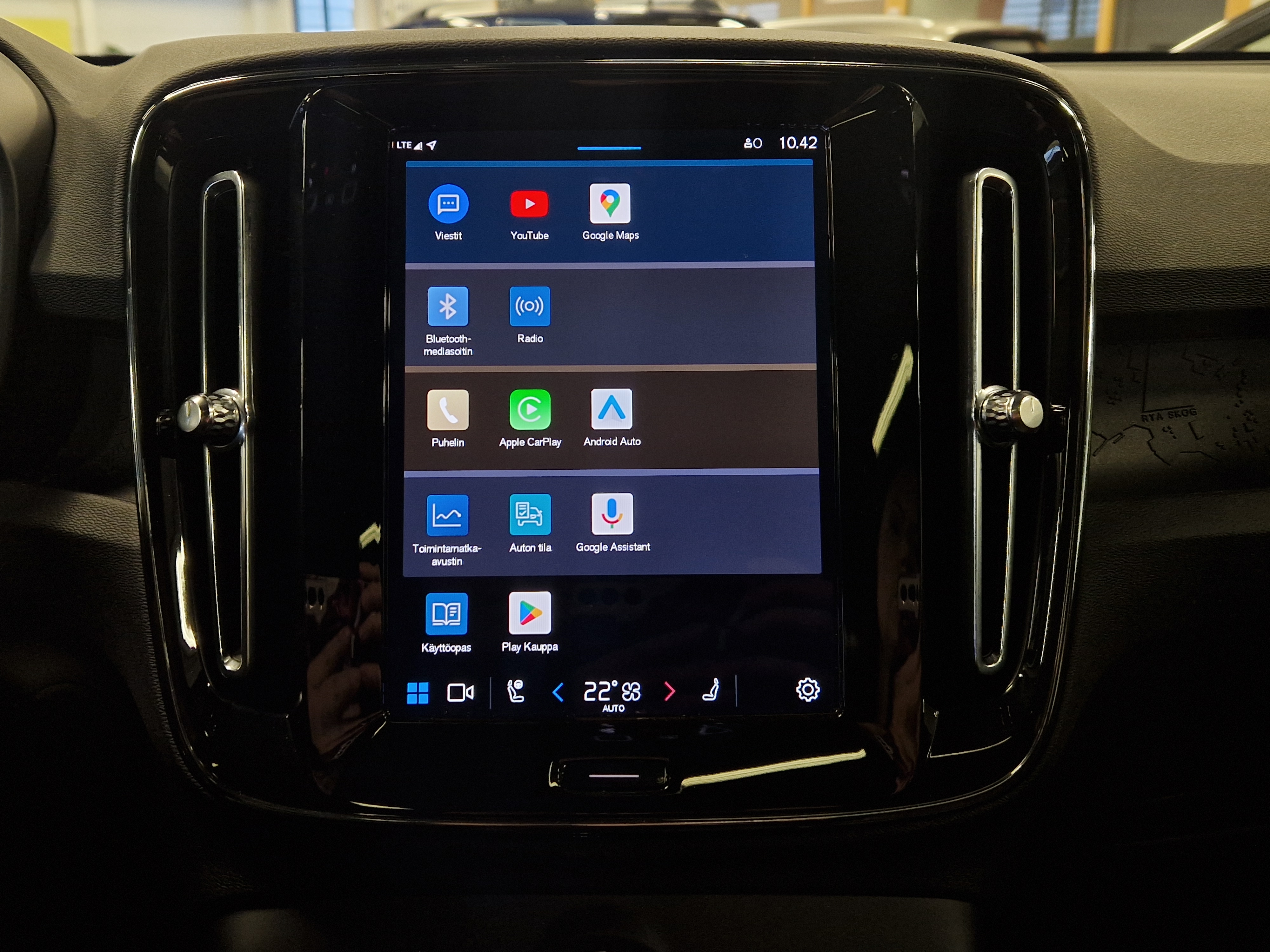 Volvo C40 RECHARGE TWIN PLUS SELEKT TAKUU 24KK