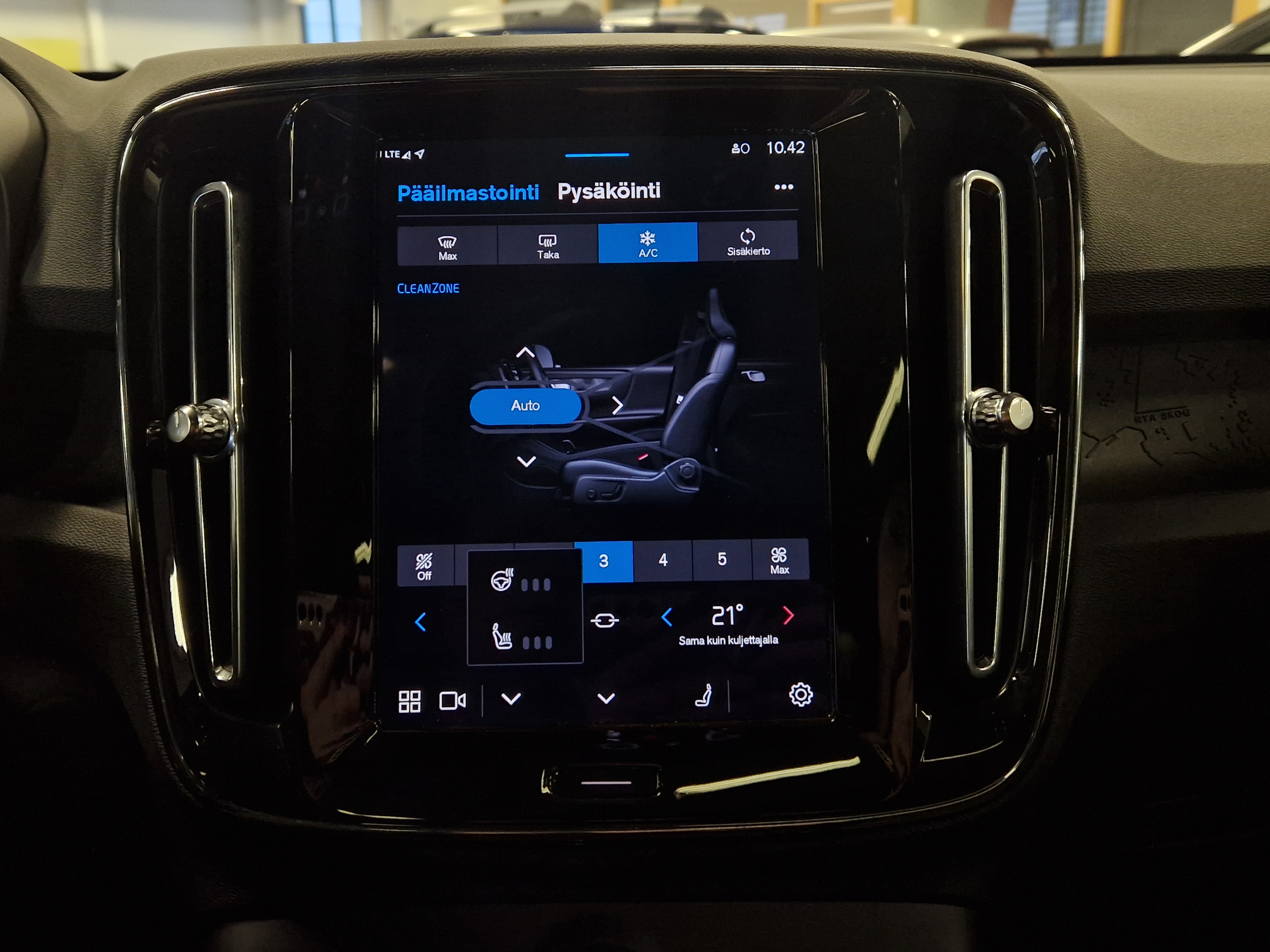 Volvo C40 RECHARGE TWIN PLUS SELEKT TAKUU 24KK