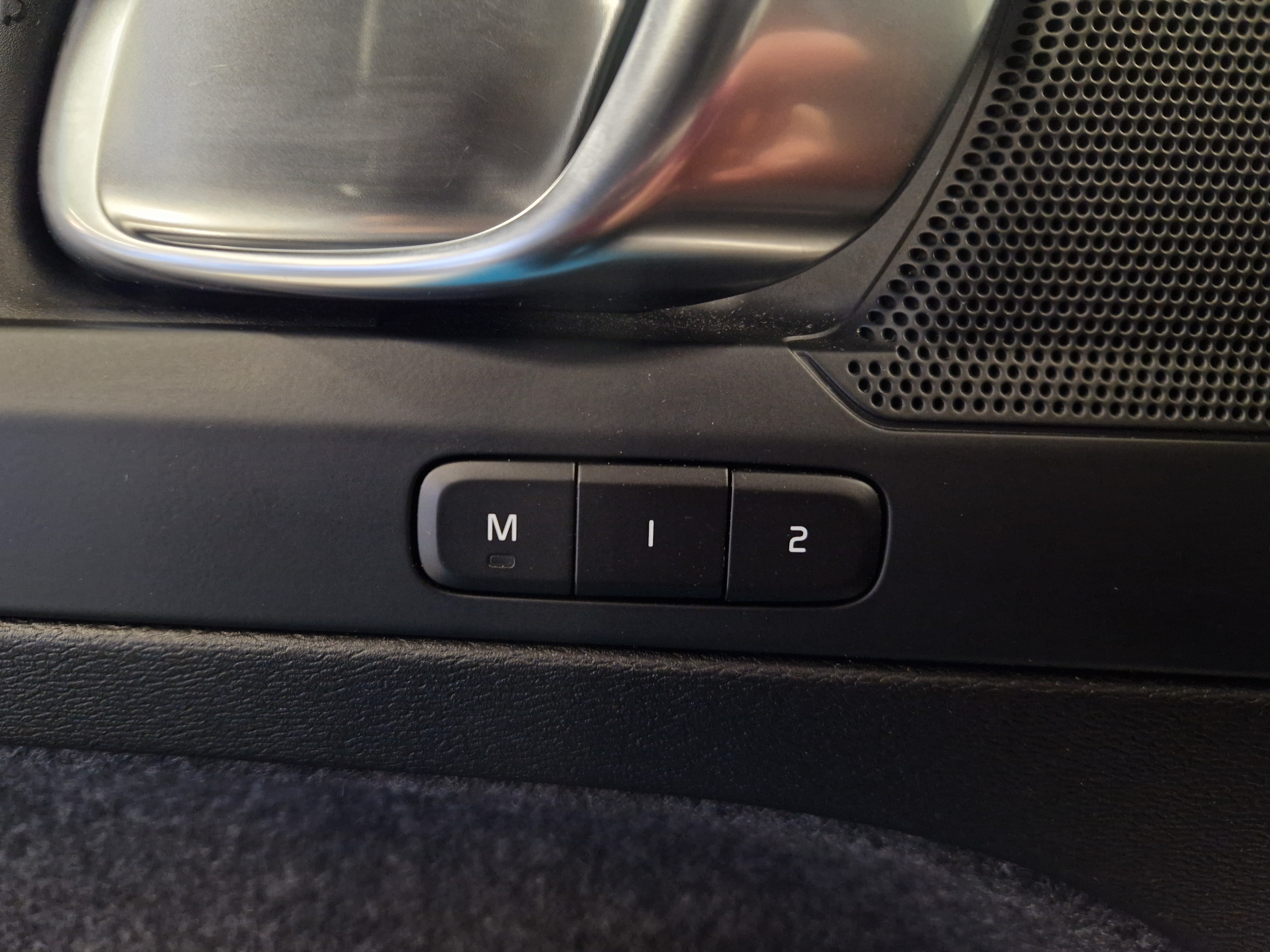 Volvo C40 RECHARGE TWIN PLUS SELEKT TAKUU 24KK