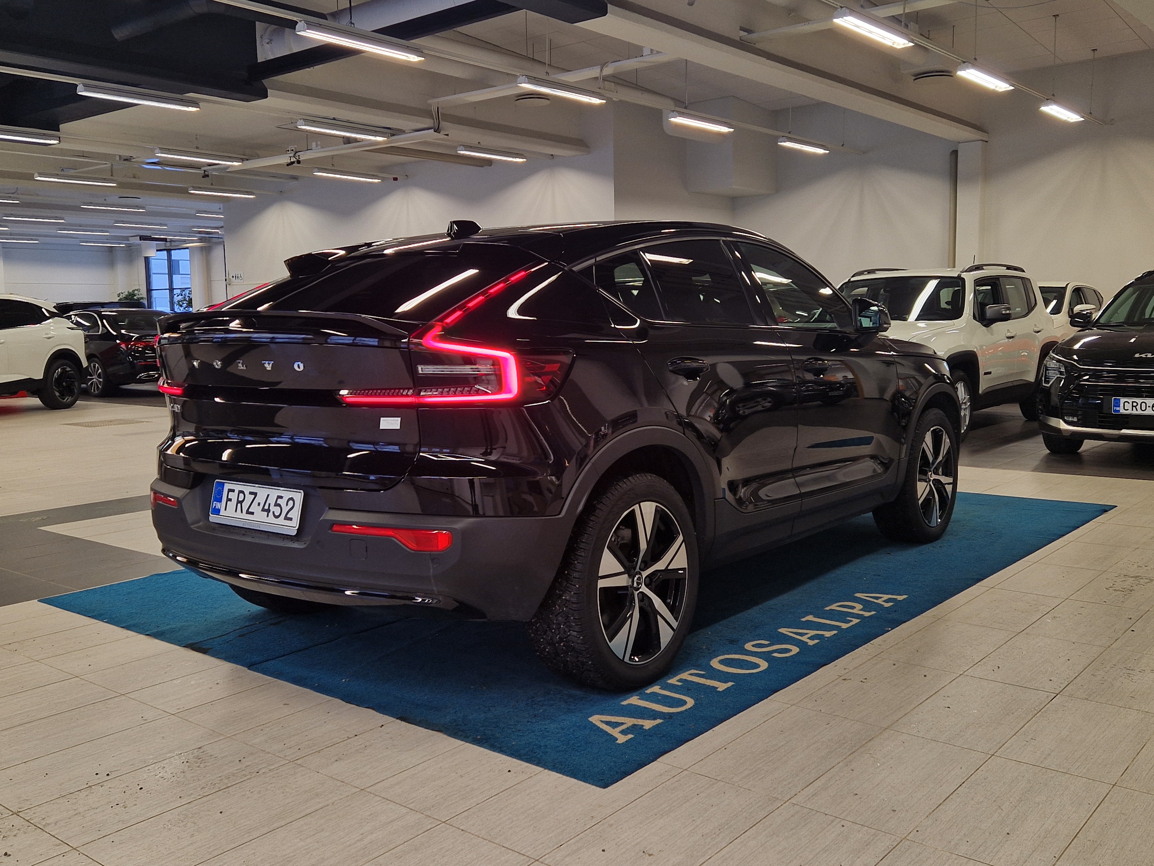 Volvo C40 RECHARGE TWIN PLUS SELEKT TAKUU 24KK