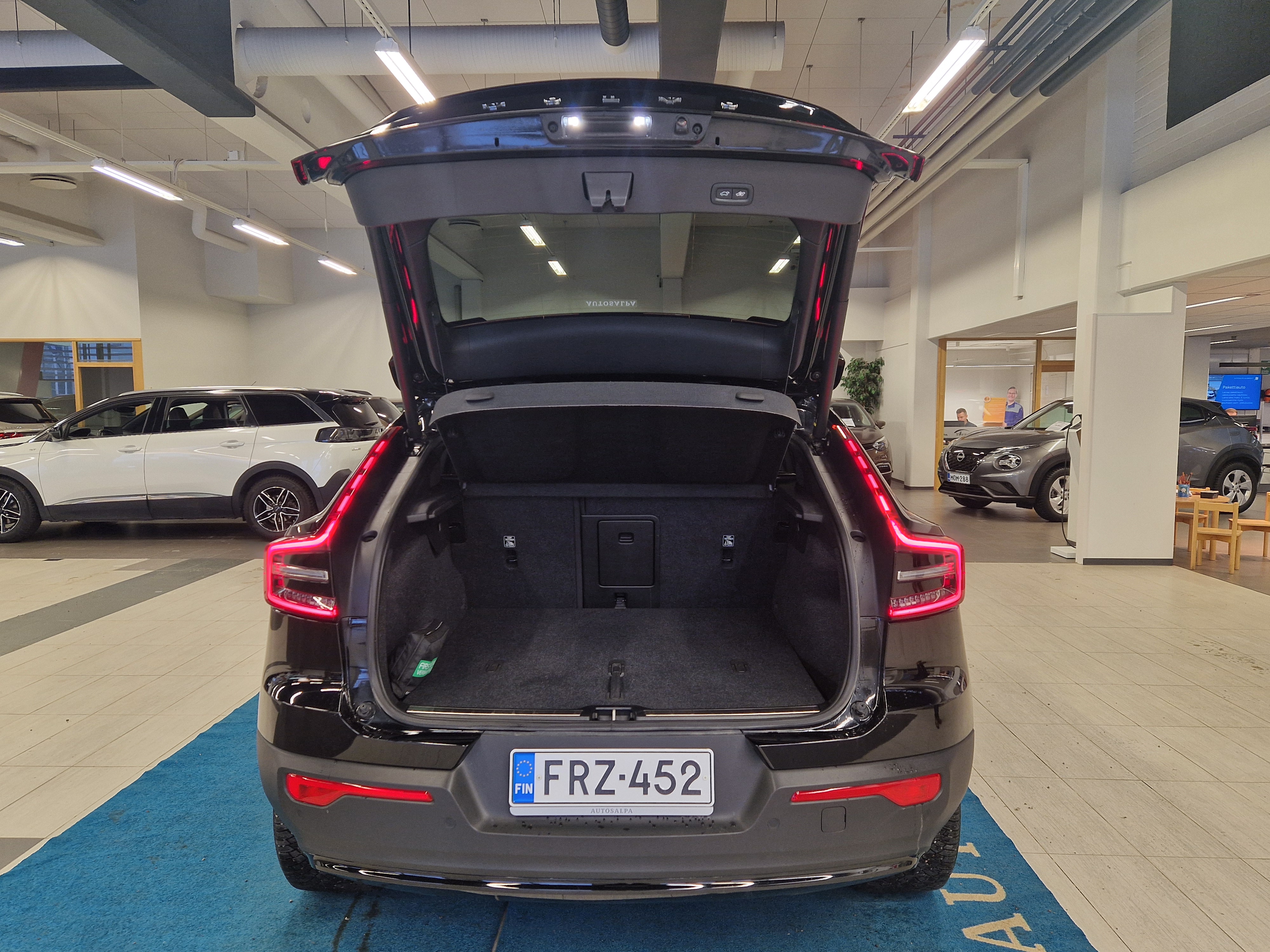 Volvo C40 RECHARGE TWIN PLUS SELEKT TAKUU 24KK