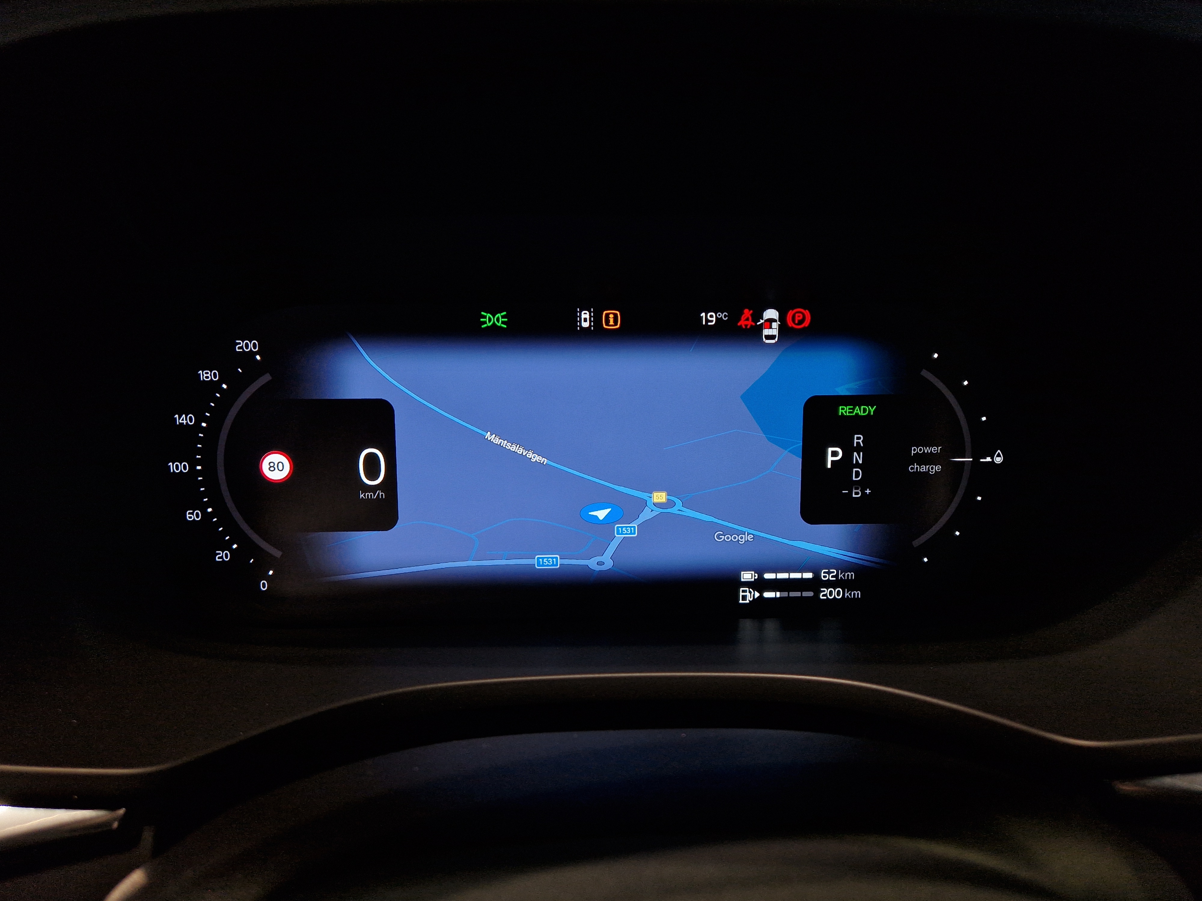 Volvo XC60 T8 AWD LONG RANGE ULTIMATE DARK TAKUU 24KK/40TKM