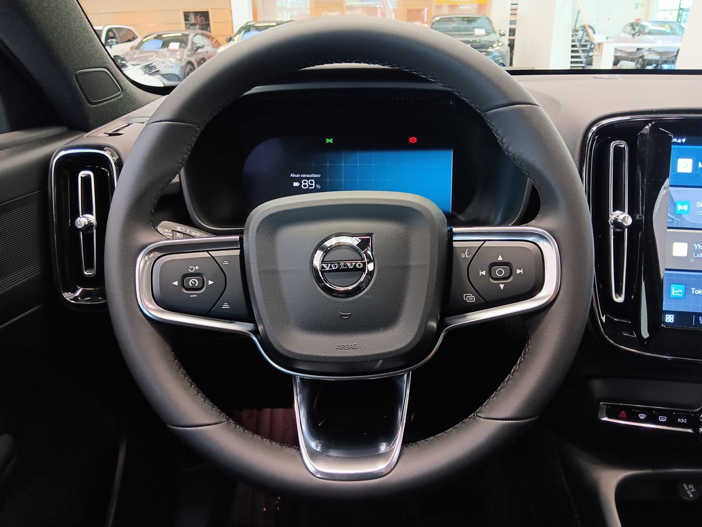 Volvo C40 RECHARGE SINGLE PLUS