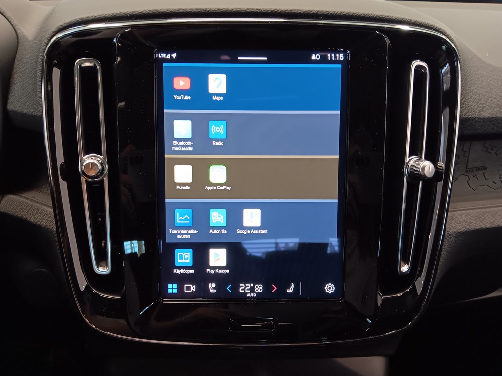 Volvo C40 RECHARGE SINGLE PLUS.