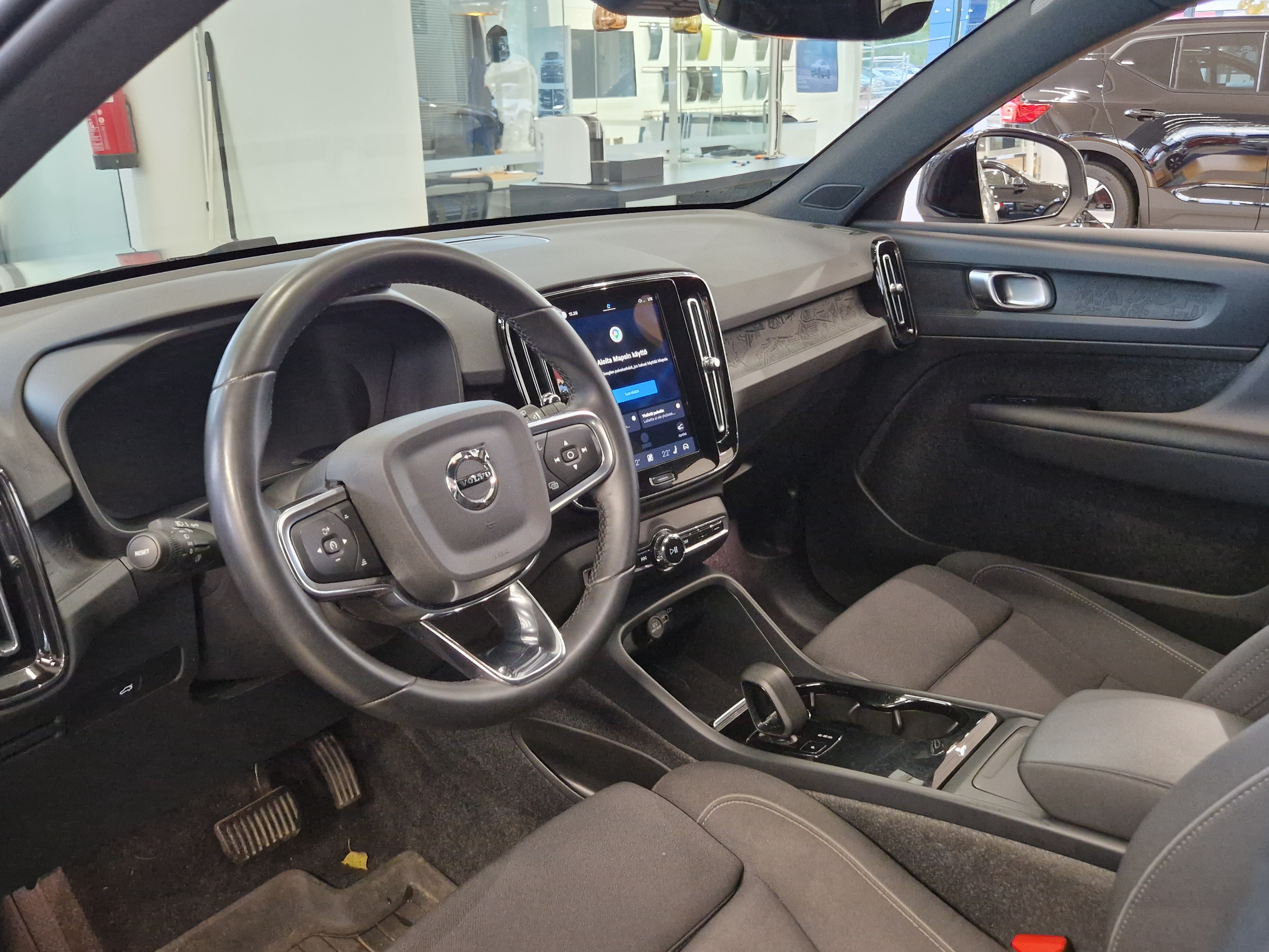 Volvo XC40 RECHARGE SINGLE CORE TAKUU 24KK/40TKM.