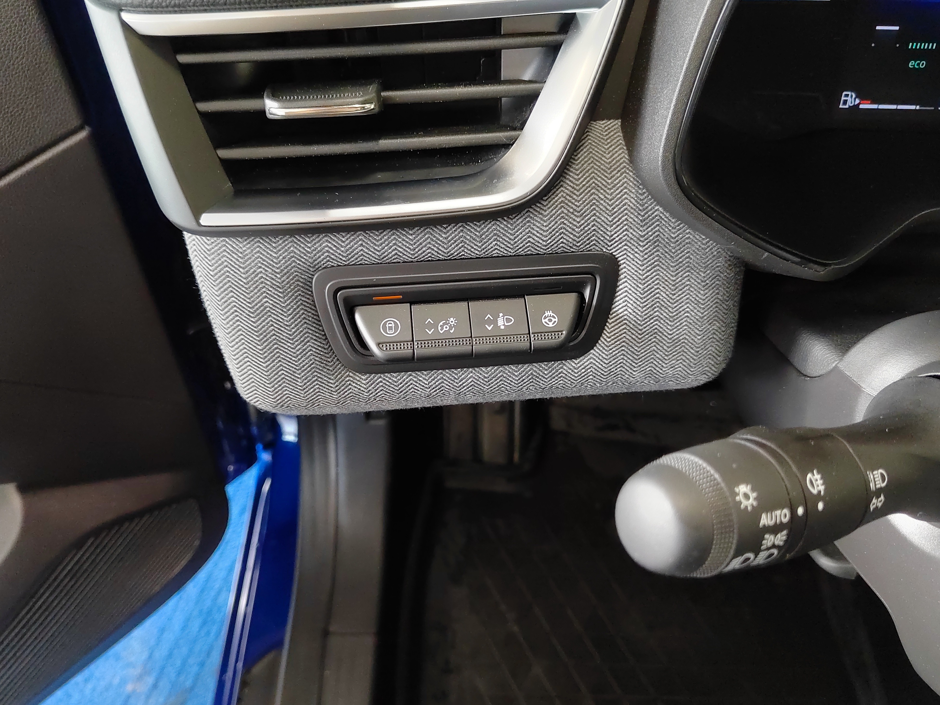 Renault CLIO TCE 90 TECHNO