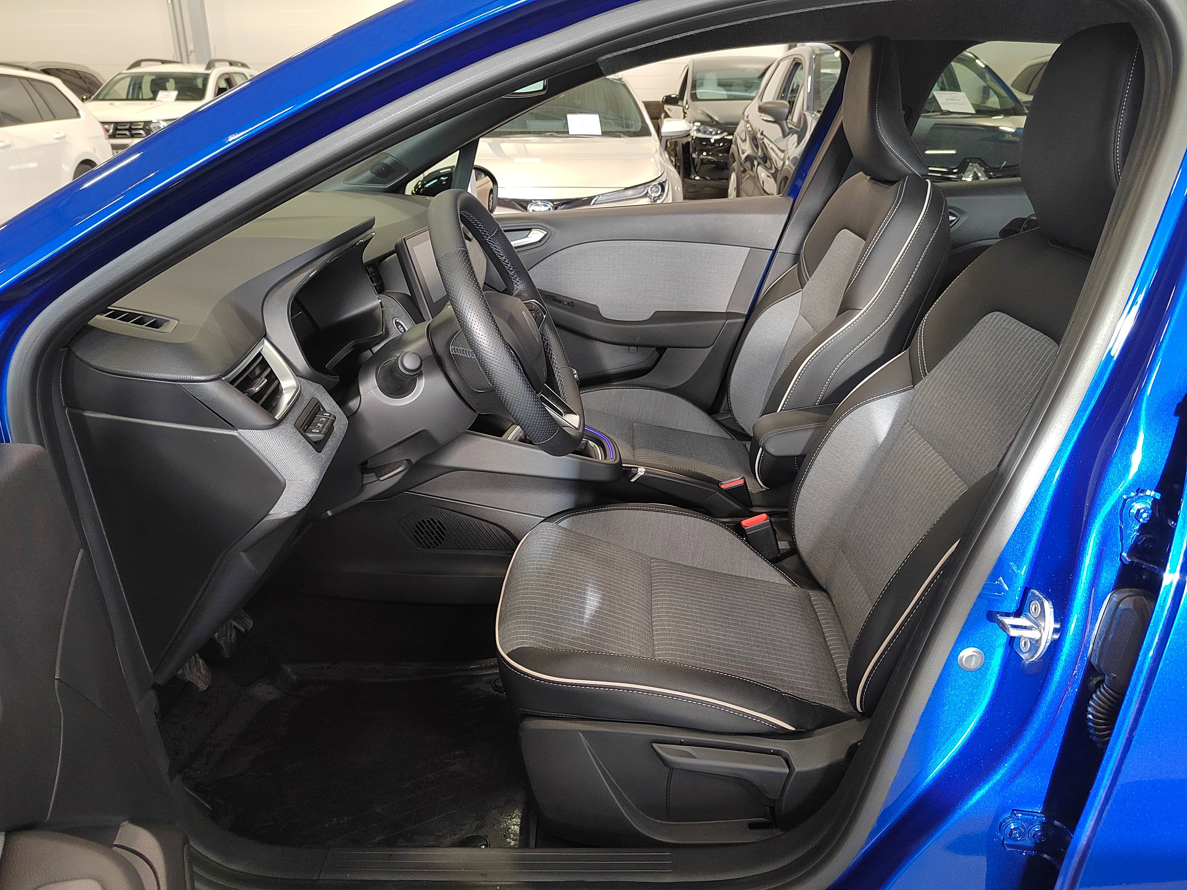 Renault CLIO TCE 90 TECHNO