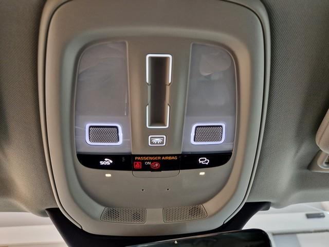 Volvo XC90 T8 AWD LONG RANGE ULTRA DARK