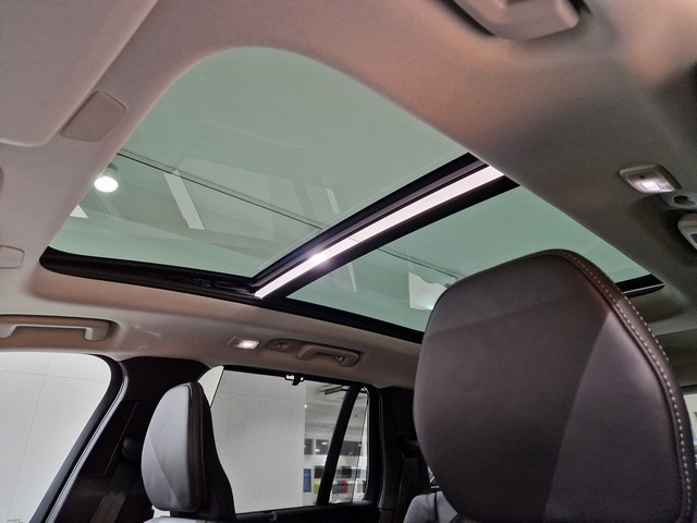 Volvo XC90 T8 AWD LONG RANGE ULTRA DARK.