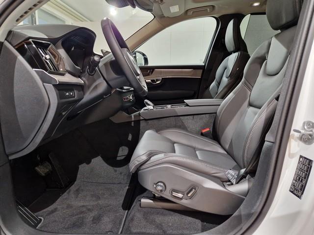 Volvo XC90 T8 AWD LONG RANGE ULTRA DARK