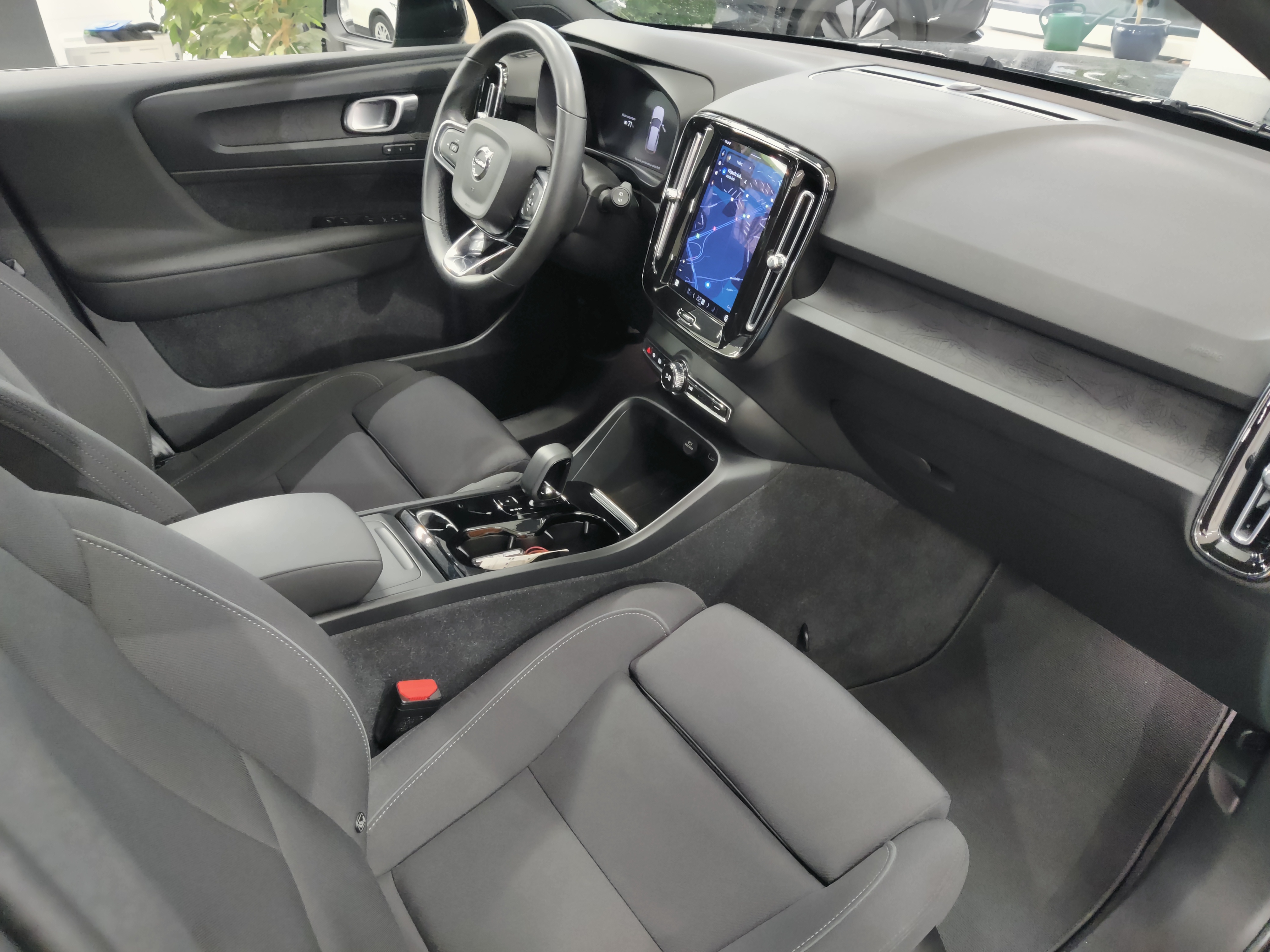 Volvo XC40 RECHARGE PLUS TAKUU 24KK/40TKM