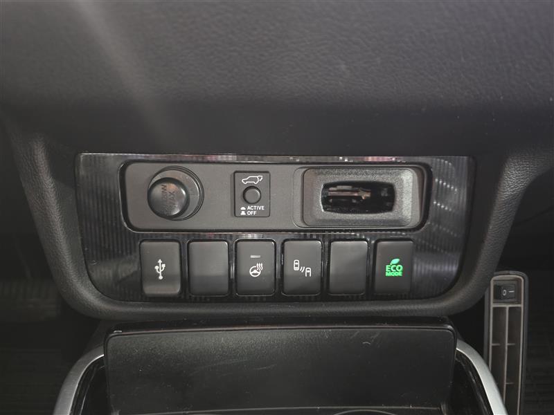 Mitsubishi OUTLANDER PHEV INSTYLE 4WD 5P