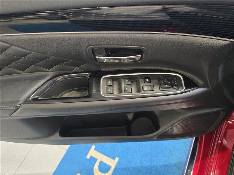 Mitsubishi OUTLANDER PHEV INSTYLE 4WD 5P