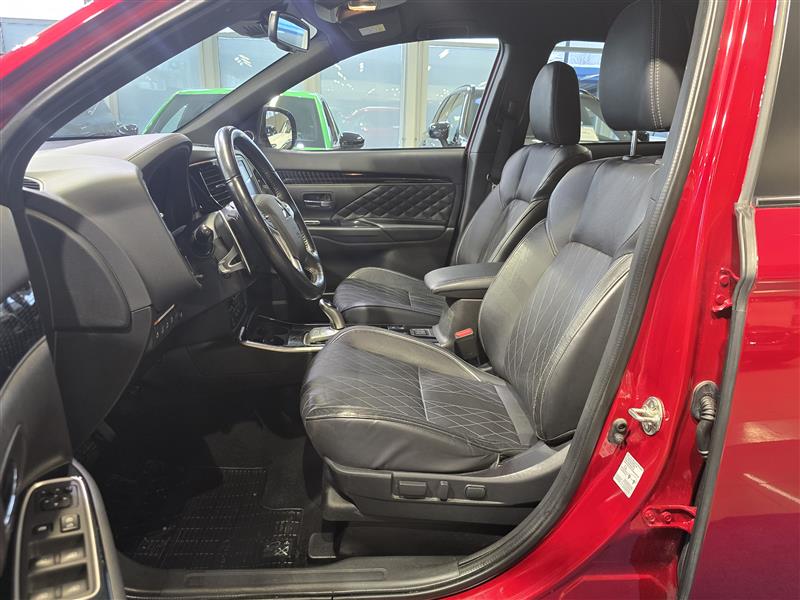 Mitsubishi OUTLANDER PHEV INSTYLE 4WD 5P