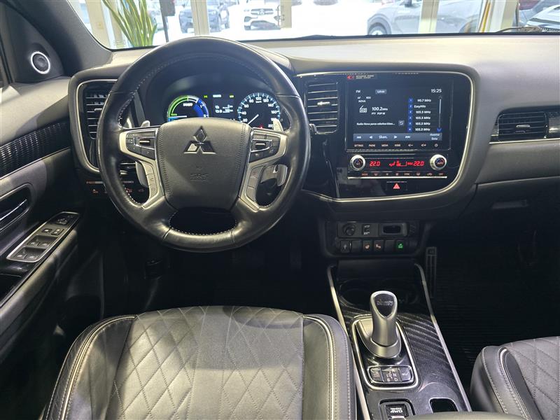Mitsubishi OUTLANDER PHEV INSTYLE 4WD 5P