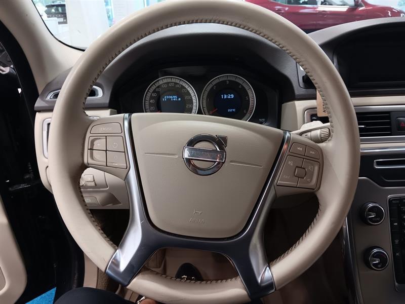 Volvo V70 D3 MOMENTUM S/S AUT