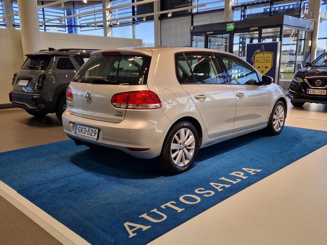 Volkswagen GOLF COMFORT PLUS 1,2 TSI 77 KW (105 HV) BLUEMOTION TEC