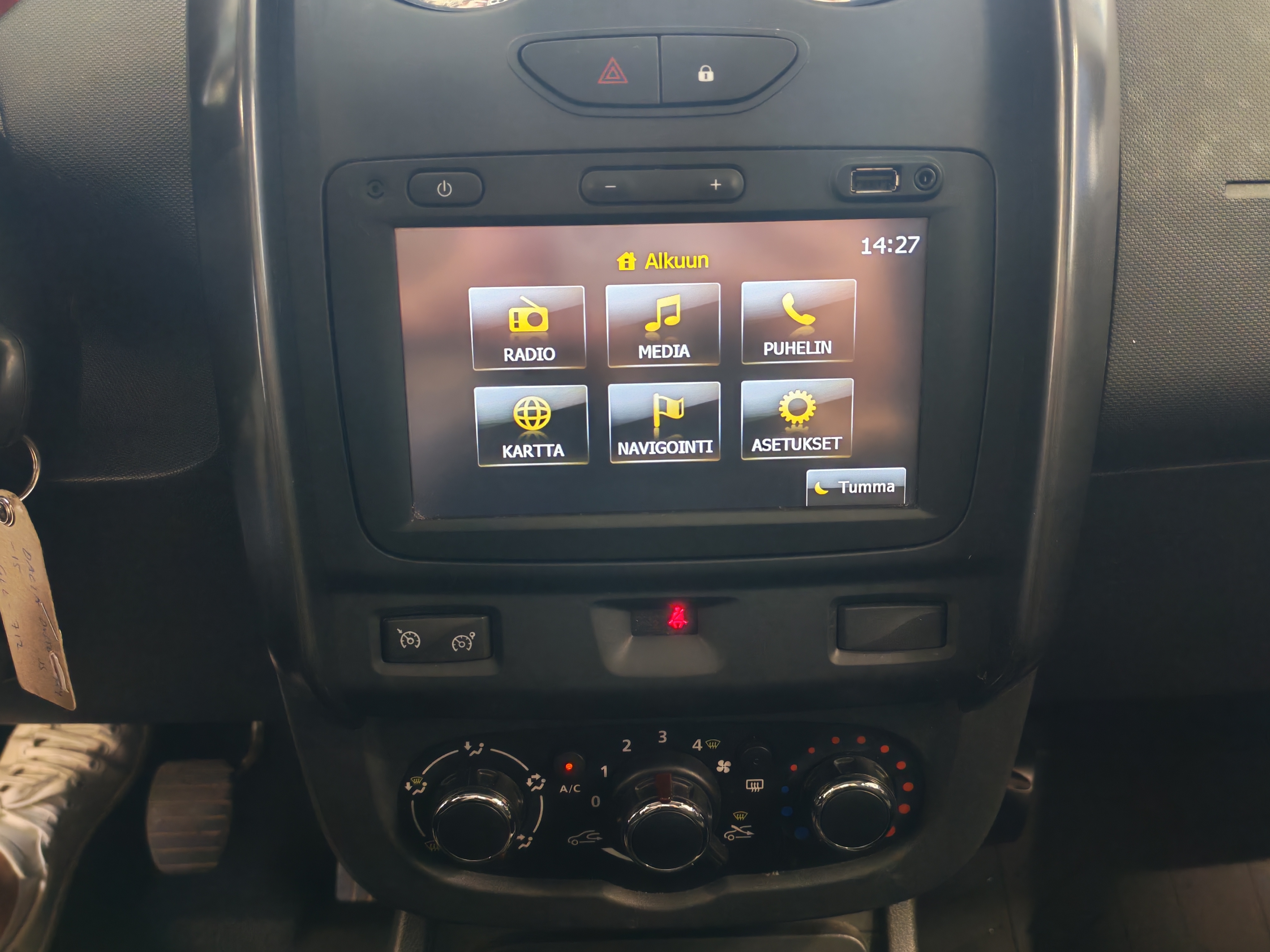Dacia DUSTER DCI 110 4X4 LAUREATE