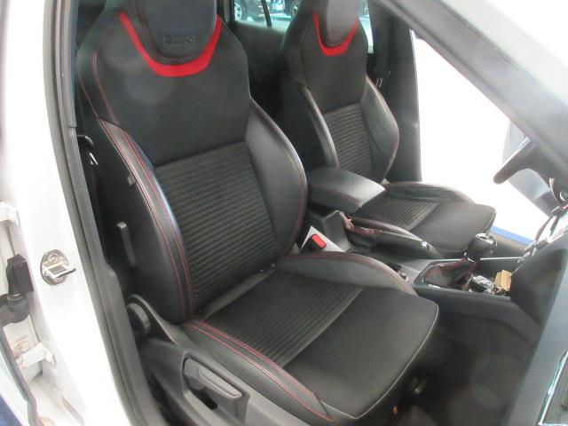 Skoda OCTAVIA COMBI 2,0 TDI 184 4X4 RS DSG AUTOM.