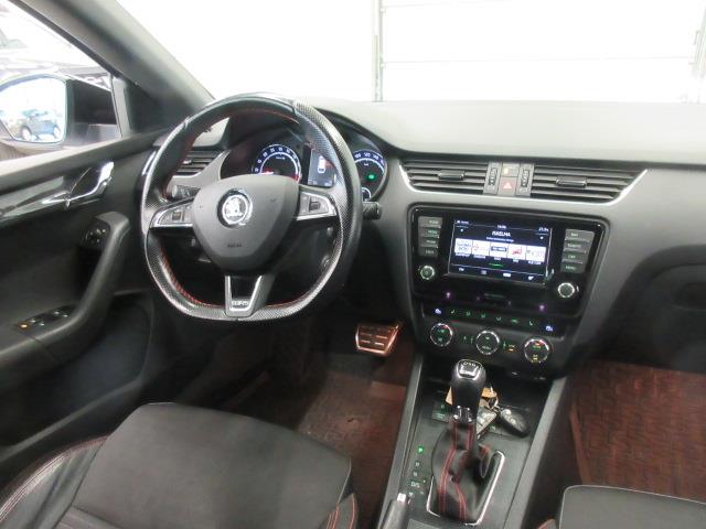 Skoda OCTAVIA COMBI 2,0 TDI 184 4X4 RS DSG AUTOM.