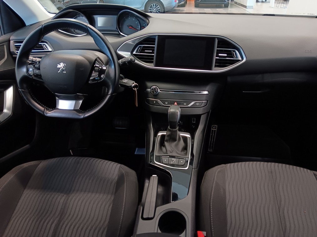Peugeot 308 ACTIVE PURETECH 130 AUTOMAATTI.