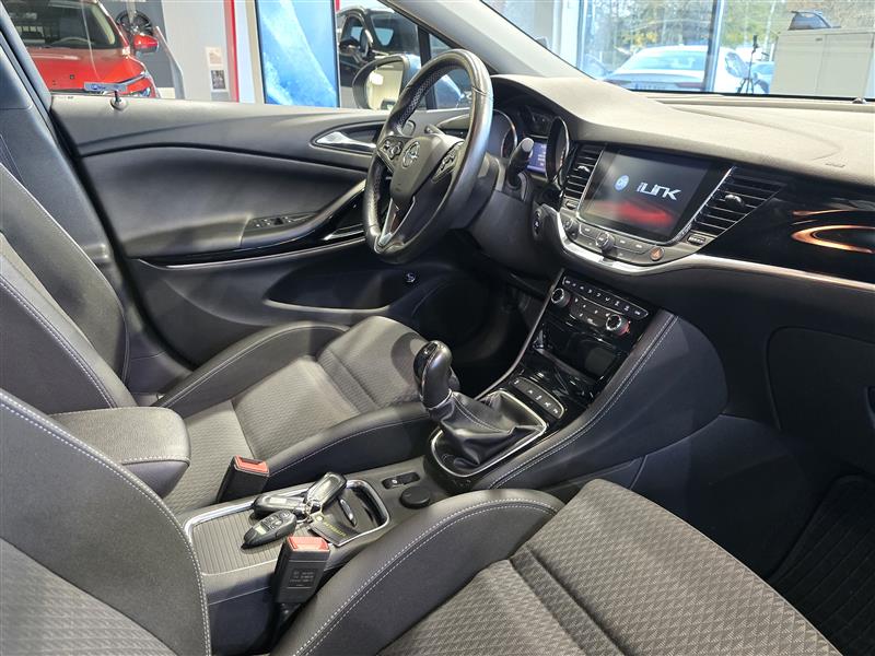 Opel ASTRA SPORTS TOURER INNOVATION 1.6 CDTI ECOFLEX START/ST