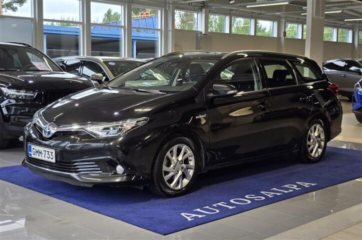 toyota AURIS TOURING SPORTS 1.8 HYBRID ACTIVE EDITION