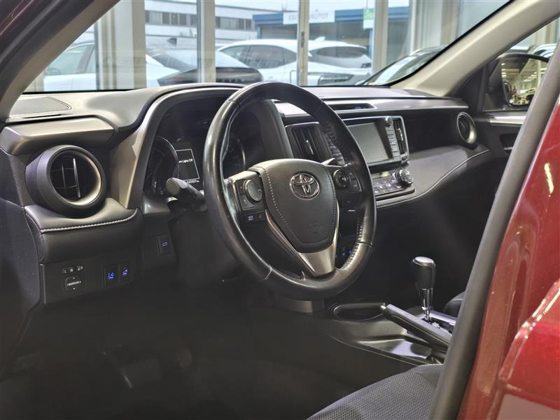 Toyota RAV4 2017, bild 5/27