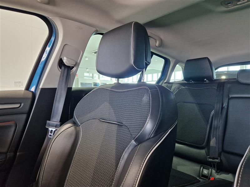 Renault MEGANE SPORT TOURER ENERGY TCE 130 EDC7-AUT BOSE