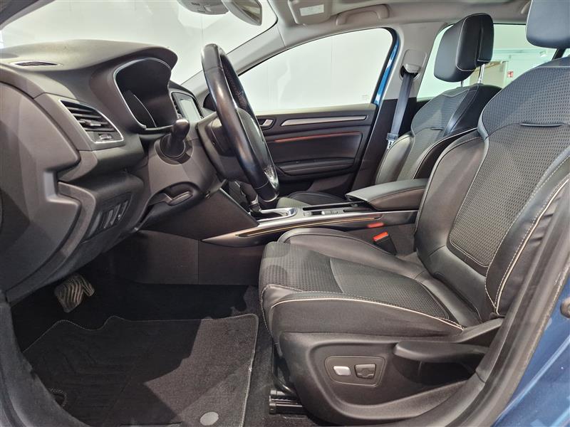 Renault MEGANE SPORT TOURER ENERGY TCE 130 EDC7-AUT BOSE