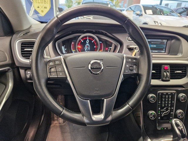 Volvo V40 D2 BUSINESS AUT