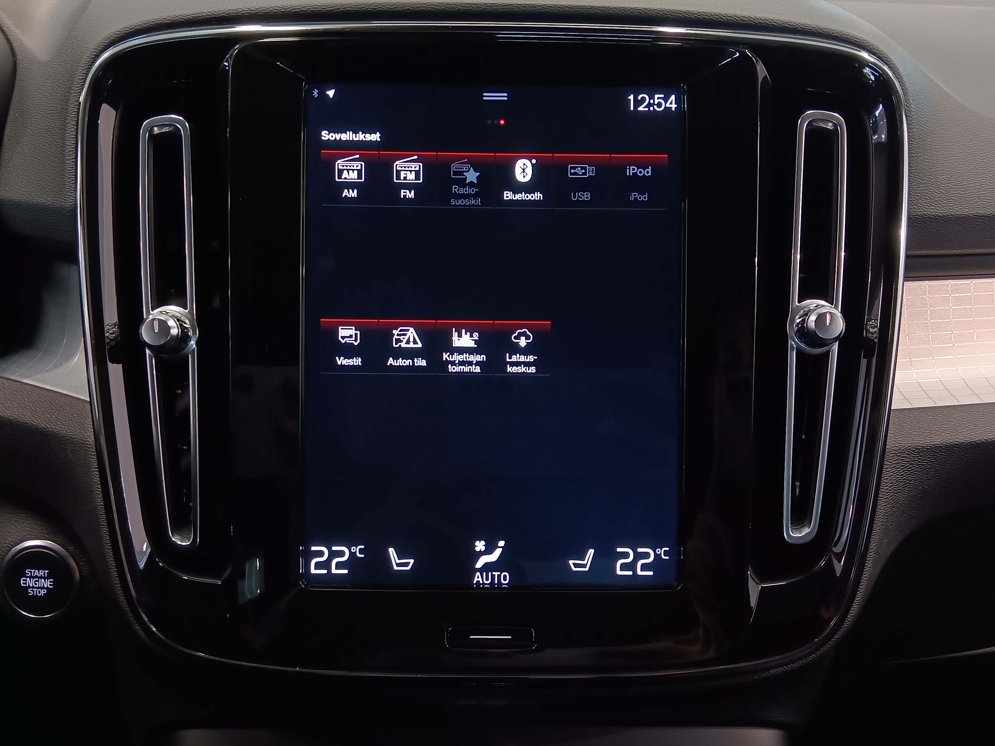 Volvo XC40 D4 AWD MOMENTUM AUT.