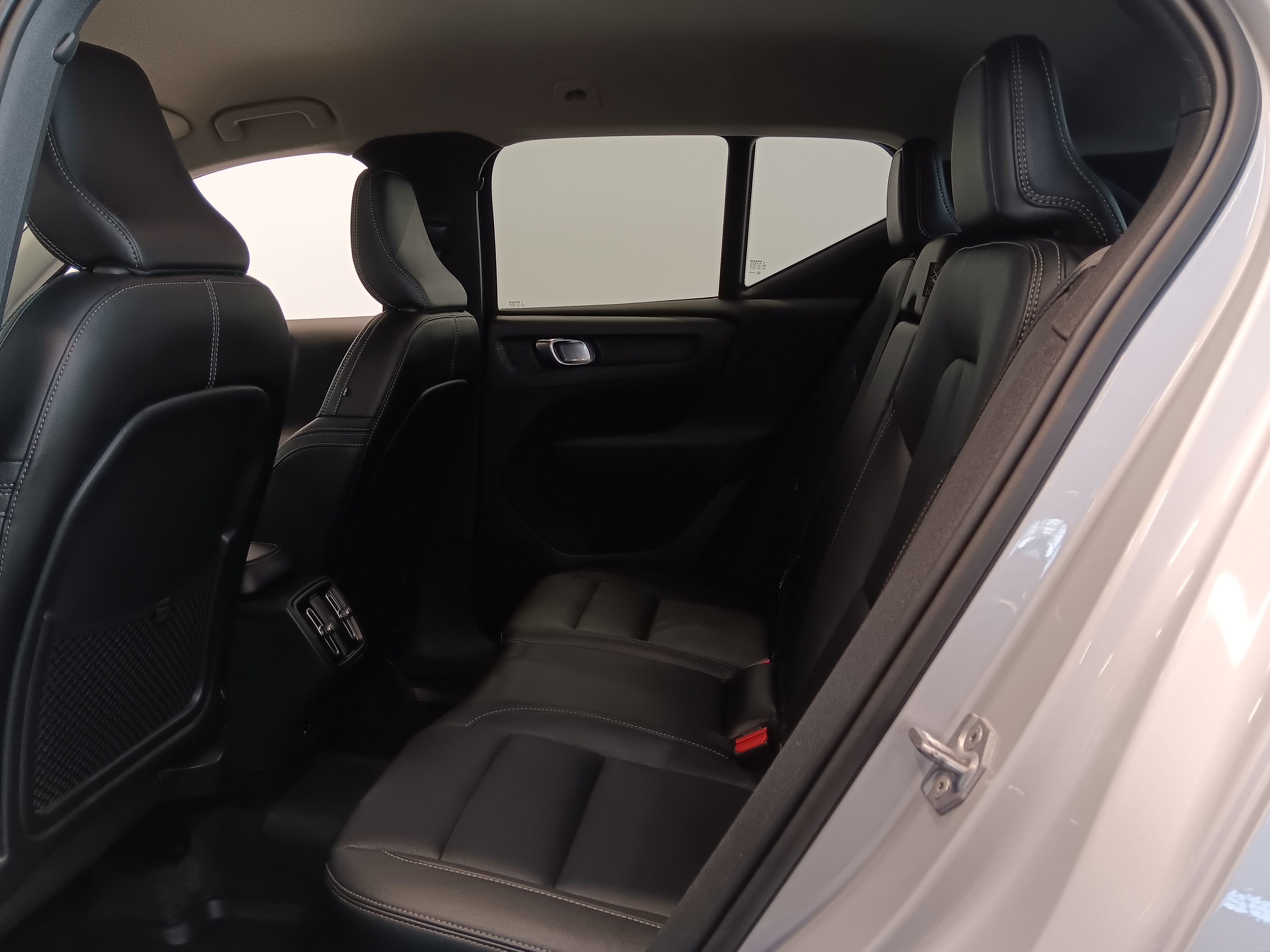 Volvo XC40 D4 AWD MOMENTUM AUT.
