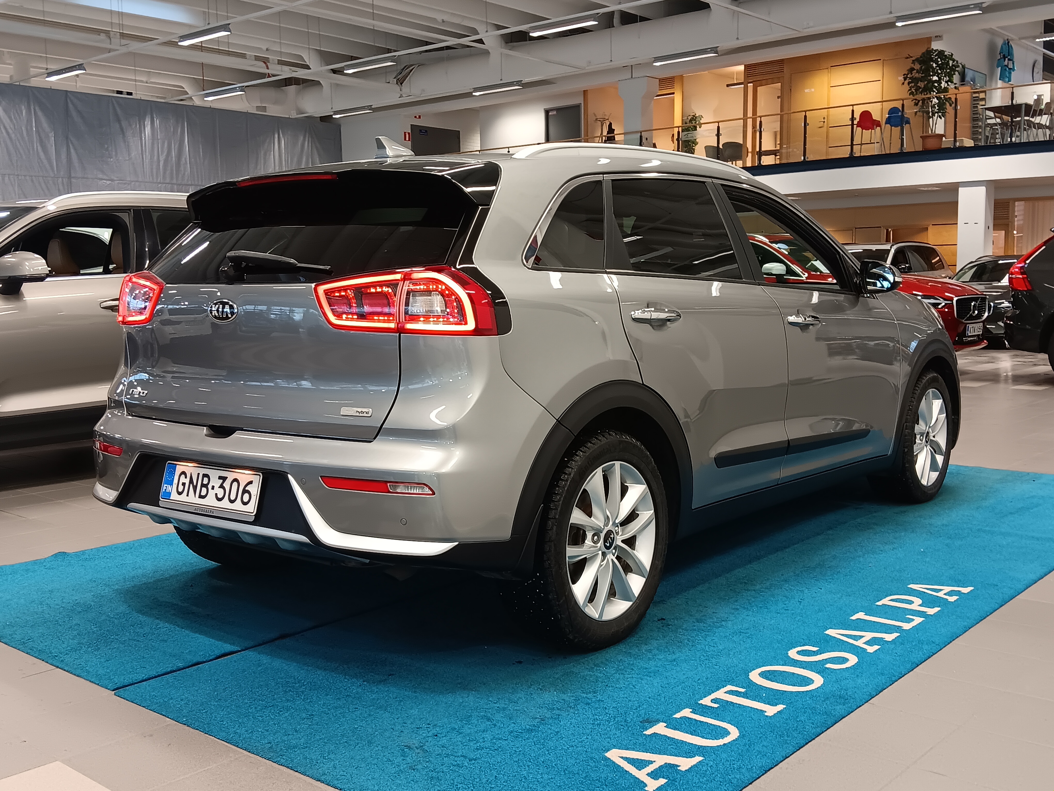 Kia NIRO 1,6 GDI HYBRID BUSINESS PREMIUM DCT 18/'