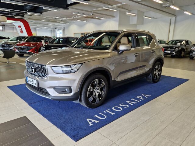 volvo XC40 T4 INSCRIPTION AUT