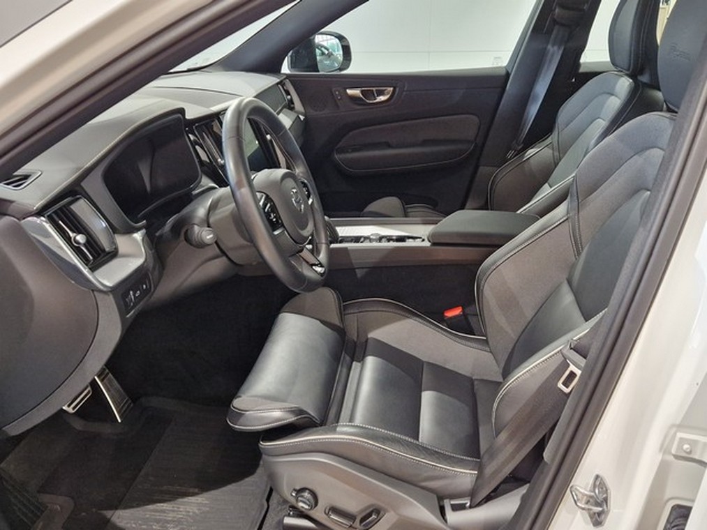 Volvo XC60 T8 TWE AWD R-DESIGN AUT TAKUU 24KK/40TKM
