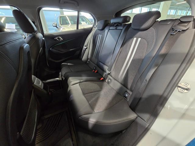 Bmw 118 F40 HATCHBACK 118I A BUSINESS SPORT