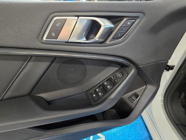 Bmw 118 F40 HATCHBACK 118I A BUSINESS SPORT